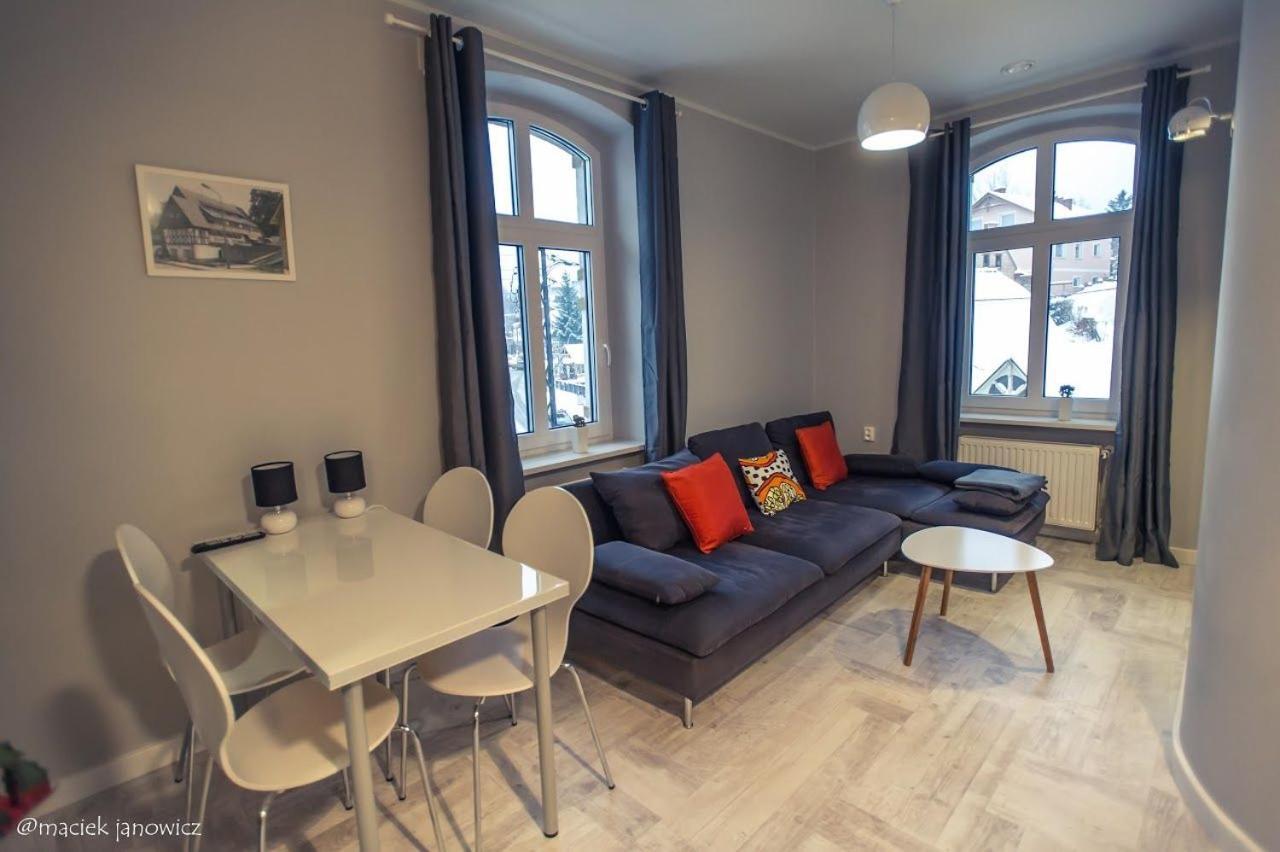 Apart-Invest Apartament Wiwi 2 شكلارسكا بوريبا المظهر الخارجي الصورة