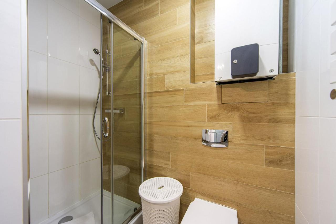 Apart-Invest Apartament Wiwi 2 شكلارسكا بوريبا المظهر الخارجي الصورة